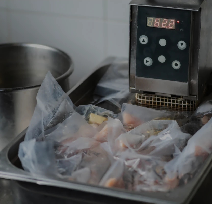 Easy handling when <br /> regenerating food